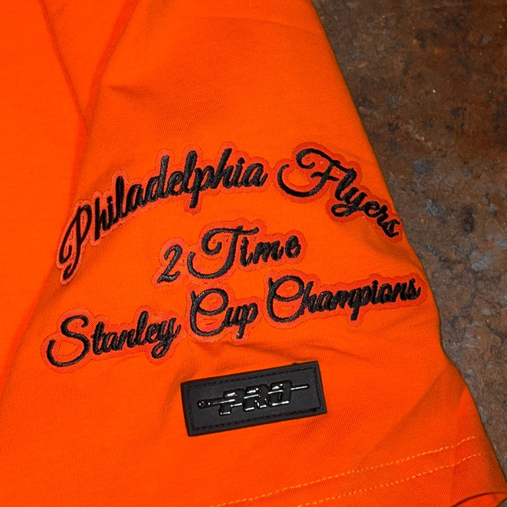 Philadelphia Flyers Pro Standard NHL Hockey Shirt Embroidered Patches Mens Large - Picture 2 of 5